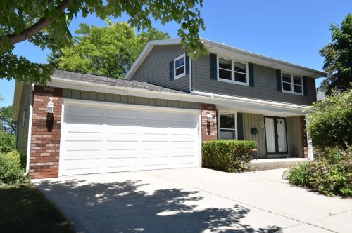 1314 La Salle Ct, Milwaukee, WI 53209-4412