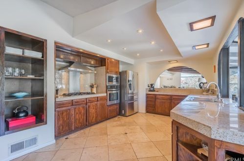 2423 Buenos Aires Dr, Covina CA  91724-3913 exterior