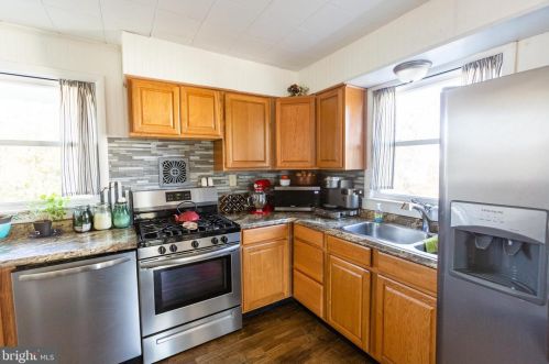 307 Veterans Dr, Palmyra NJ  08065-2319 exterior