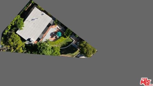 11264 Sunshine Ter, North Hollywood CA  91604-3124 exterior