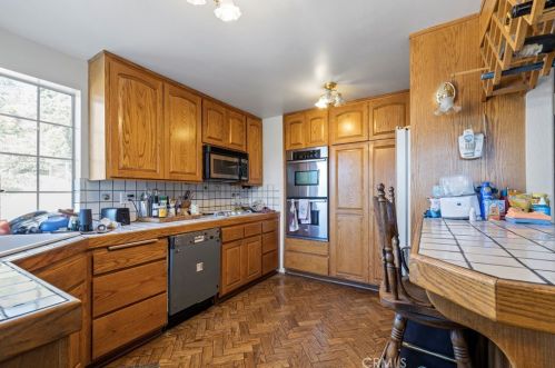 7353 Wild Horse Canyon Rd, Wrightwood, CA 92397-9676