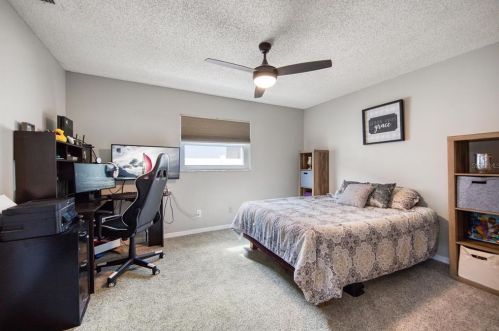6341 80th Ave, Pinellas Park FL  33781-2100 exterior