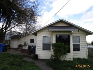 1105 48th St, Tacoma, WA 98404-3611