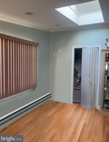 16 Langdon Ct, Erial, NJ 08081-1930