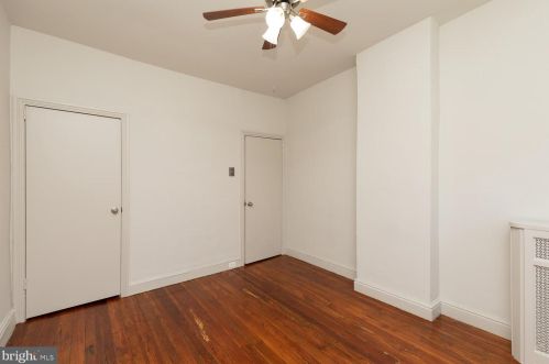 26 Manheim St, Philadelphia PA 19144-3656 exterior