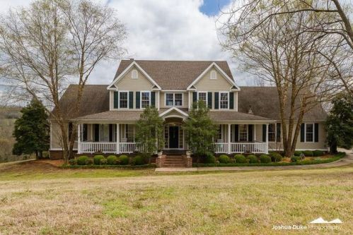 2250 Malcolm Ln, Fayetteville, AR 72701-2913
