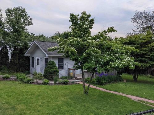 5 Forest Ln, Yorktown Hgts NY  10598-6507 exterior