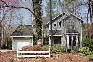 209 Waterside Dr, Carrboro, NC 27510-1288