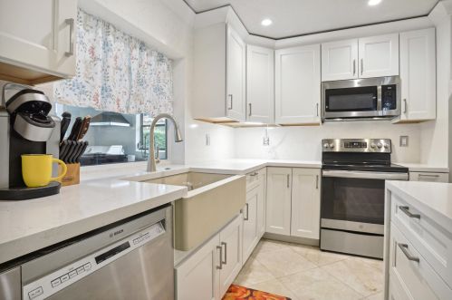 19999 Back Nine Dr, Boca Raton FL  33498-4706 exterior