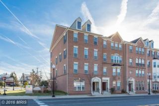 9511 Center St, Manassas, VA 20110-5519