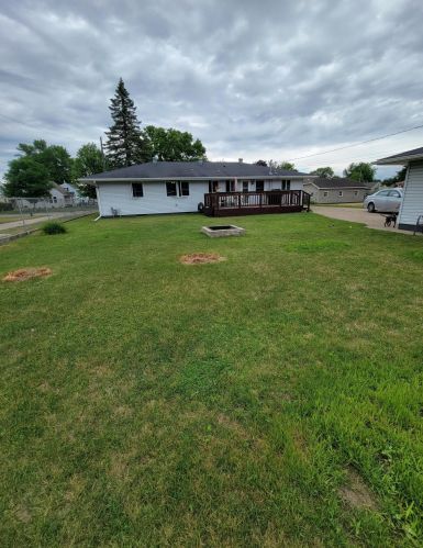 2421 Hewitt St, La Crosse WI  54601-7665 exterior