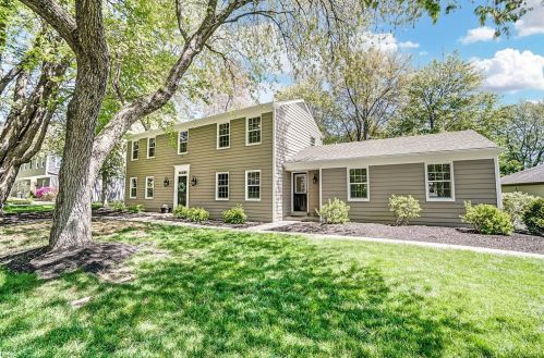 10694 Adventure Ln, Cincinnati, OH 45242-4235
