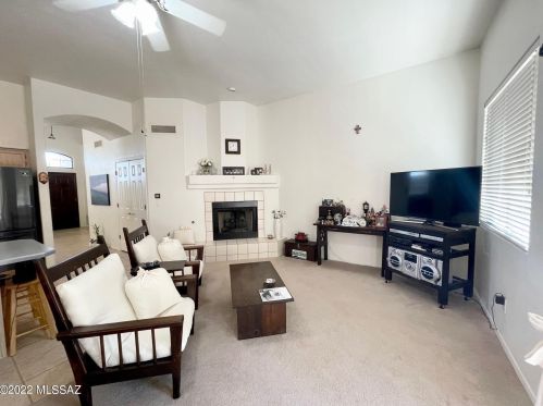 5537 Hopbush Pl, Tucson AZ  85704-2649 exterior