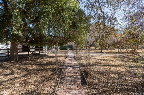 9726 Lott Rd, Durham CA  95938-9742 exterior
