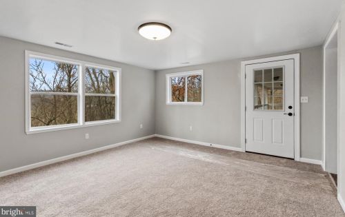 1195 Old Waynesboro Rd, Charnita, PA 17320-8905