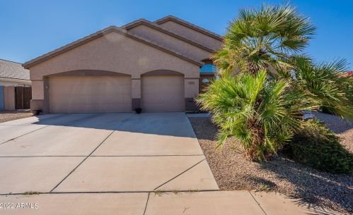8517 Pampa Cir, Mesa, AZ 85212-1785