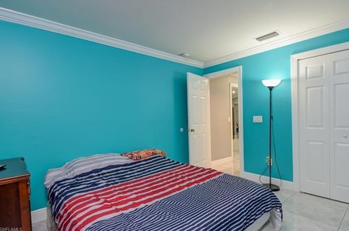 712 Hibiscus Ave, Lehigh Acres FL 33972-8000 exterior