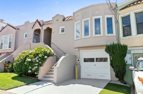 151 Moltke St, Daly City, CA 94014-2331