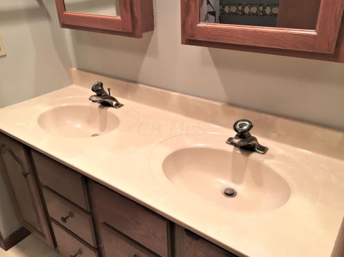 326 Blagrove St, Richwood OH  43344-1015 exterior