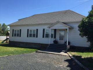 217 Chestnut St, Almira, WA 99103-9712