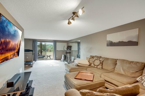 6148 Mill Run Rd, Monticello MN  55362-3611 exterior