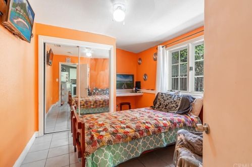 282 Hill St, Lake Elsinore CA  92530-3926 exterior