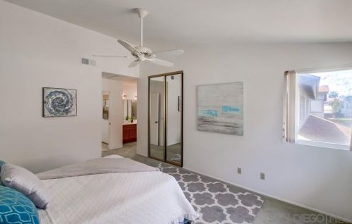 3275 Old Bridgeport Way, San Diego CA  92111-7733 exterior