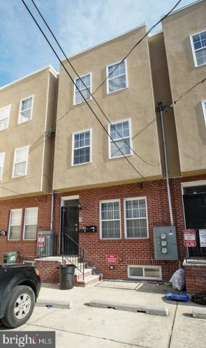 1823 18th St, Philadelphia, PA 19121-3309