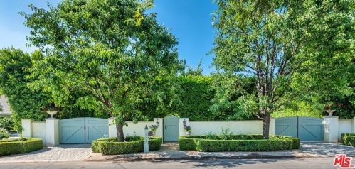17126 Otsego St, Van Nuys, CA 91316-3419