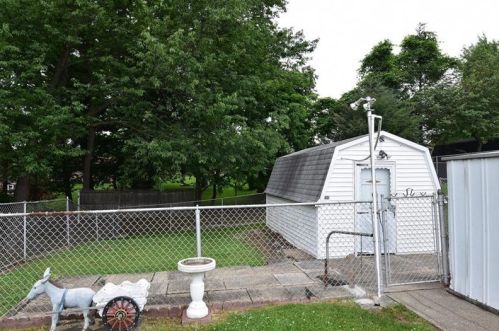 736 Sara Ln, Verona PA  15147-2637 exterior