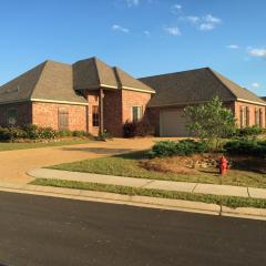 241 Grace Dr, Jackson MS  39232-5509 exterior