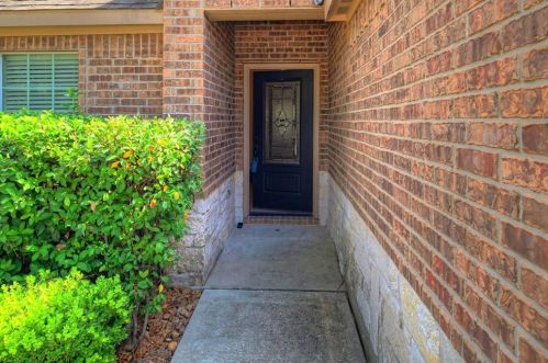 974 Gowan Dr, Conroe TX  77301-4259 exterior