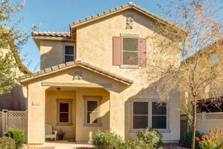 958 Hawk Ln, Gilbert, AZ 85296-2883