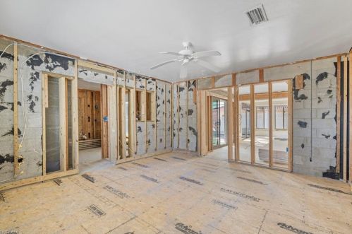 5 Fairview Blvd, Fort Myers Beach FL  33931-4565 exterior