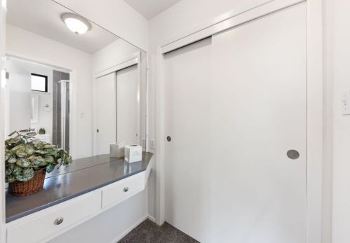 1360 Southgate Ave, Daly City CA  94015-3939 exterior
