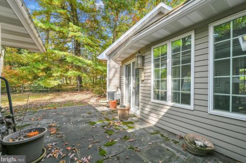 1743 Tall Oaks Rd, Molino PA  17961-9502 exterior