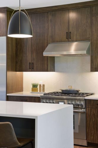 4208 Morningside Rd, Minneapolis MN 55416-5042 exterior