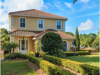 3666 Seminole St, Gotha, FL 34734-4570