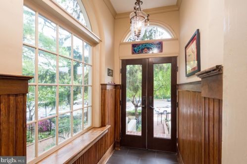 917 Maryland Ave, Washington, DC 20002-5307