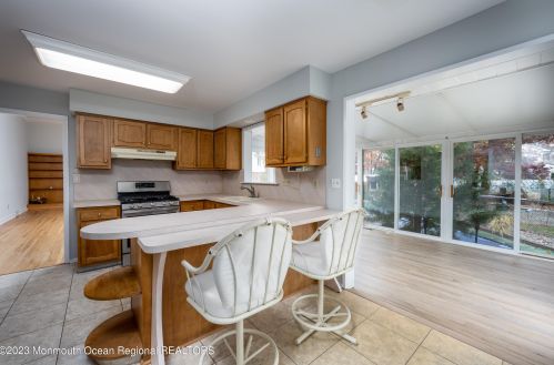 1 Brunswick Dr, Wall Township NJ  07731-1722 exterior