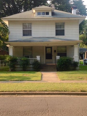 302 7th St, Farelly Lake, AR 72160-4816