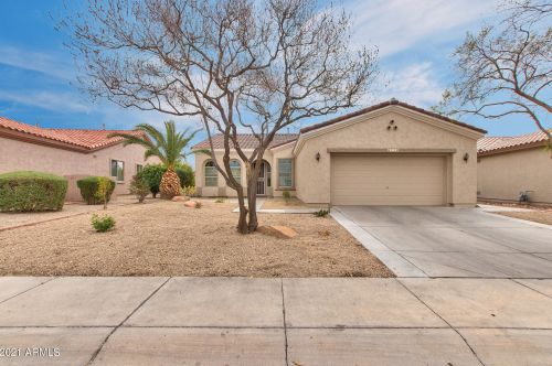 4715 Appleby Ct, Gilbert, AZ 85298-5375