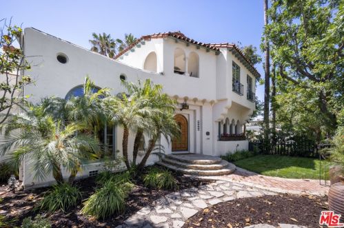 11135 Blix St, North Hollywood, CA 91602-1235
