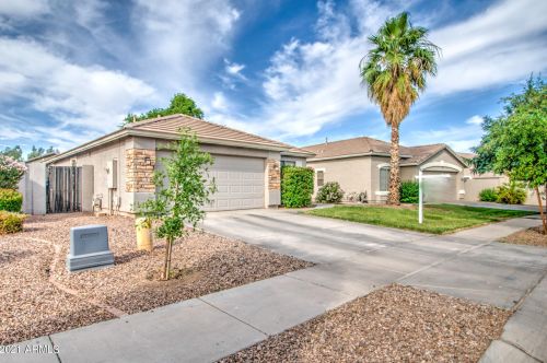 4057 Summer Ct, Gilbert, AZ 85297-6602