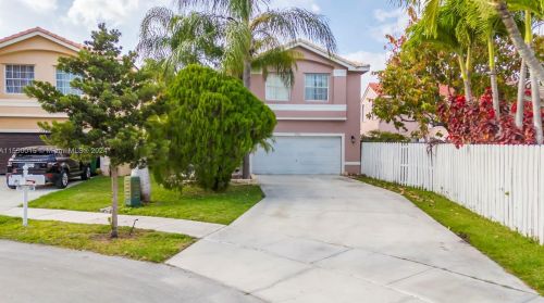 17396 21 St, Hollywood FL 33024-3215 exterior