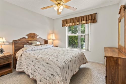 16565 10 St, Hollywood FL  33028-1466 exterior