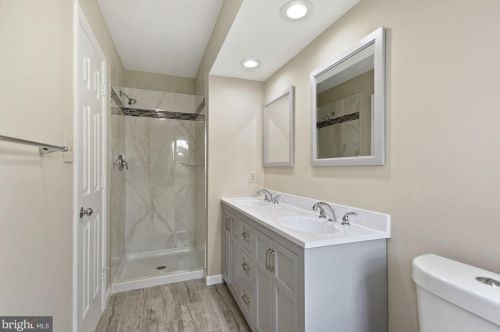 514 Jennifer Ct, Leesburg VA 20176-4910 exterior