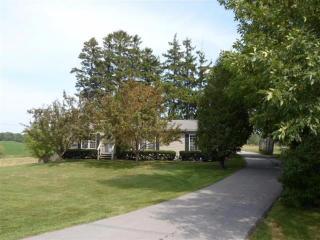 6009 County Rd R, Manitowoc WI  54220-9481 exterior