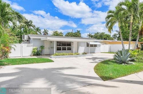 1017 13th Ter, Hollywood, FL 33019-3113