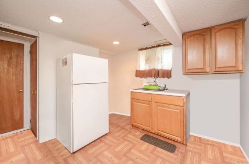 100-12 205th St, Jamaica NY  11423-2210 exterior